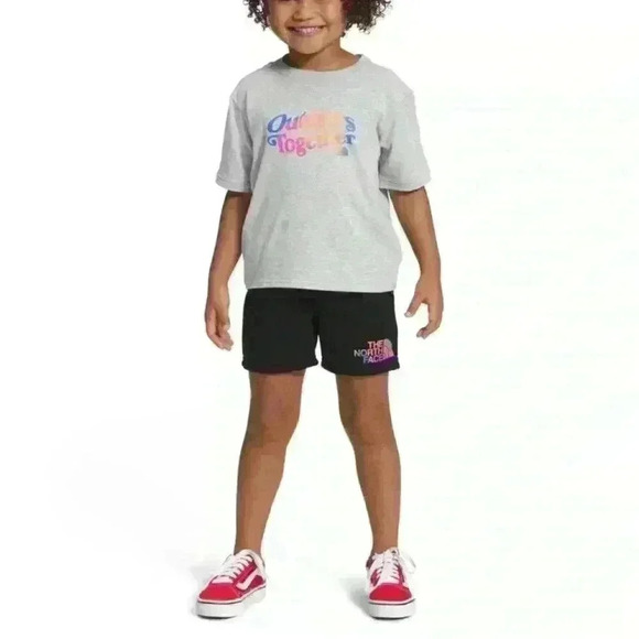 NWT The North Face Baby set “outdoors together” Sz 3 months - rainbow - Picture 1 of 8